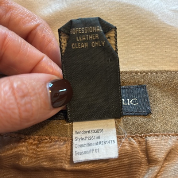 Banana Republic Brown Leather mini skirt - Size 14 - Picture 4 of 4